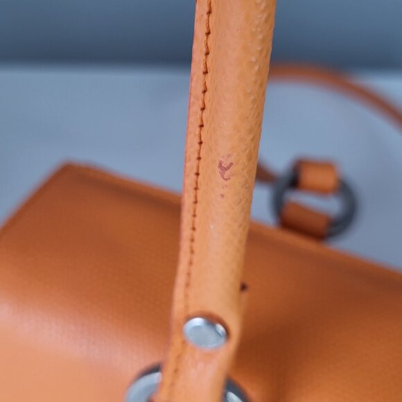 Italian Leather Orange Shoulder Bag - Structured Barrel Tote - Made in Italy - Picture 8 of 9
